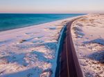 雪地公路海高清背景