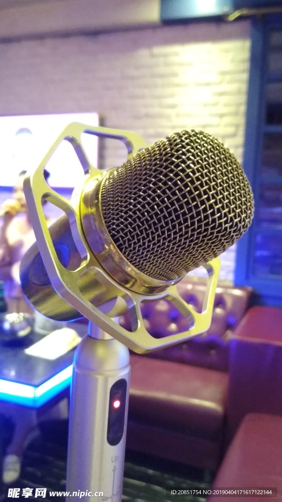 麦克风