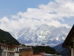 四川 甘孜州多折山雪蓝天 白云