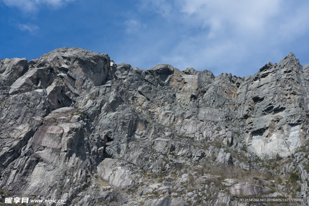 山