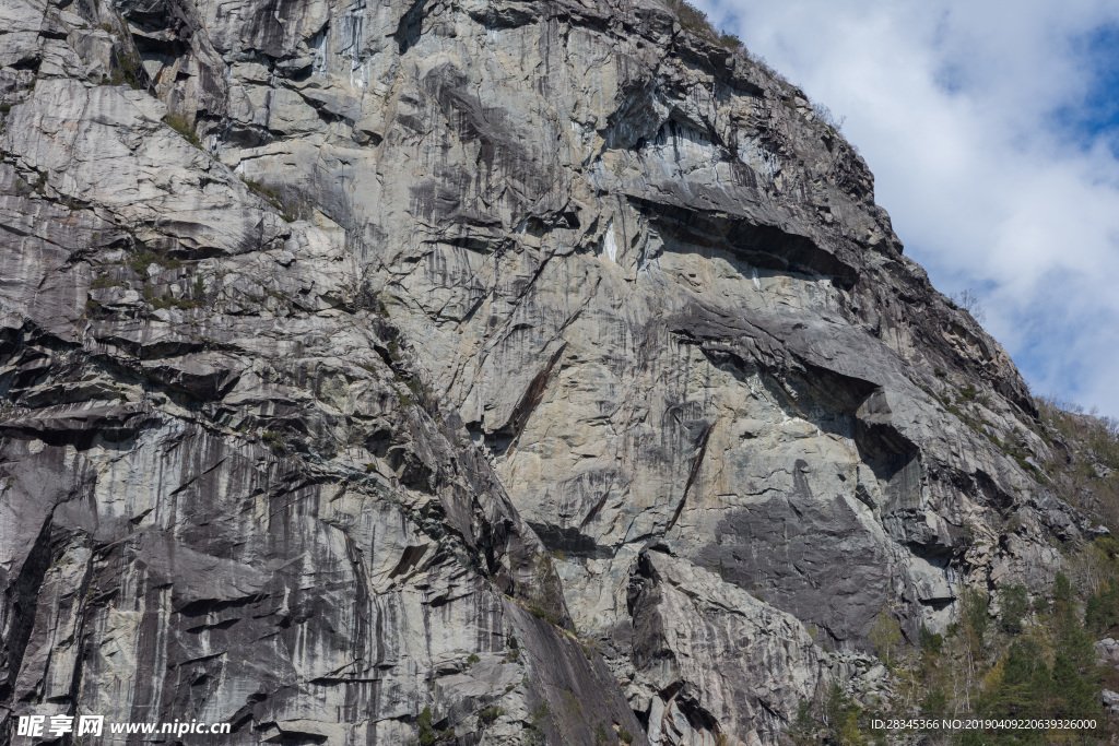 山