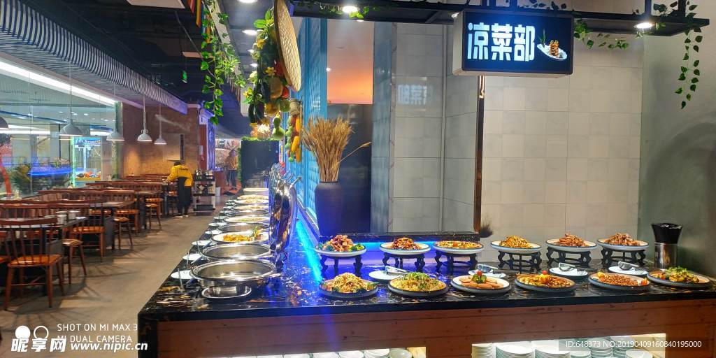 自助餐美食