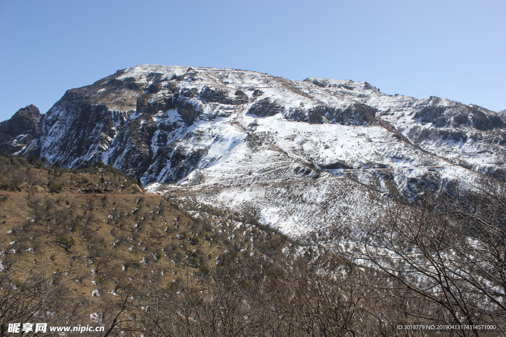 山峰