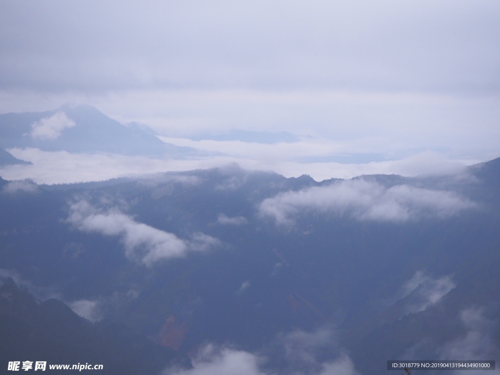 牛背山