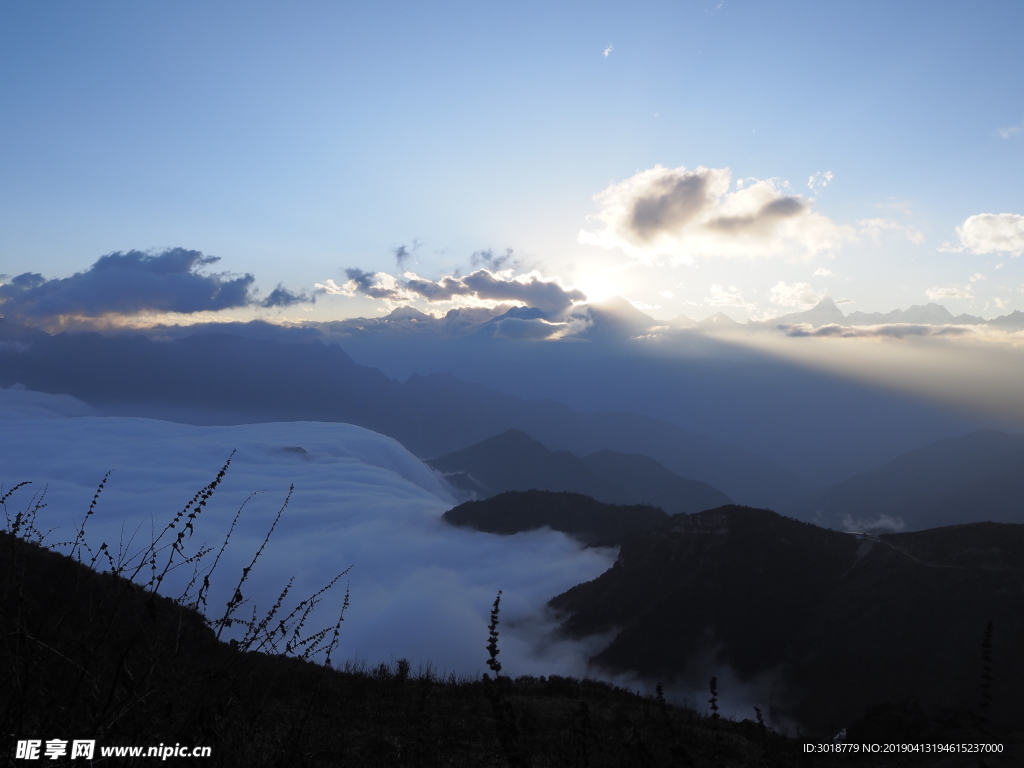 牛背山