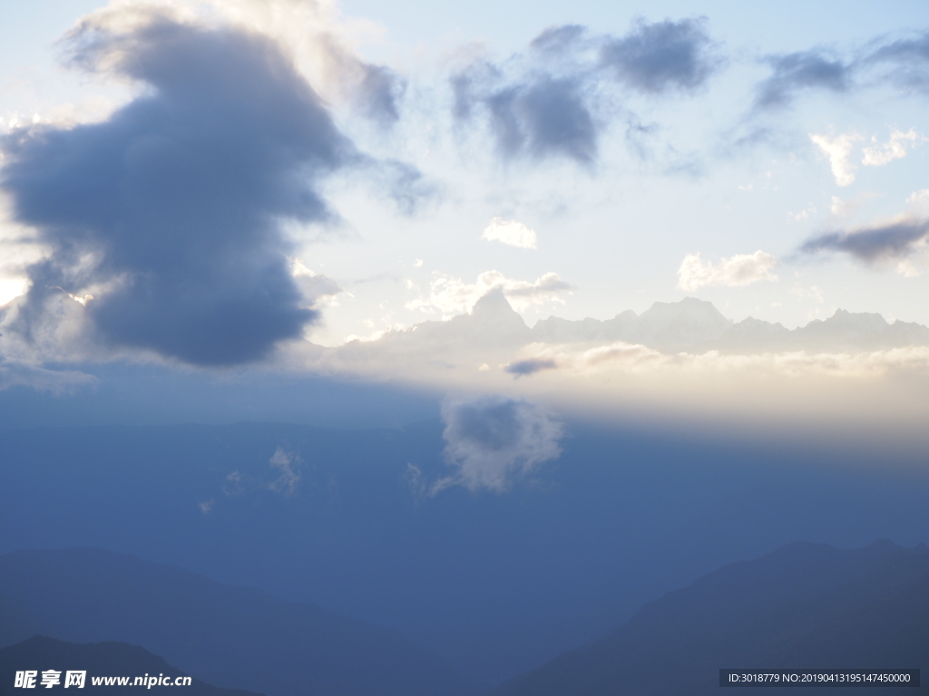 牛背山