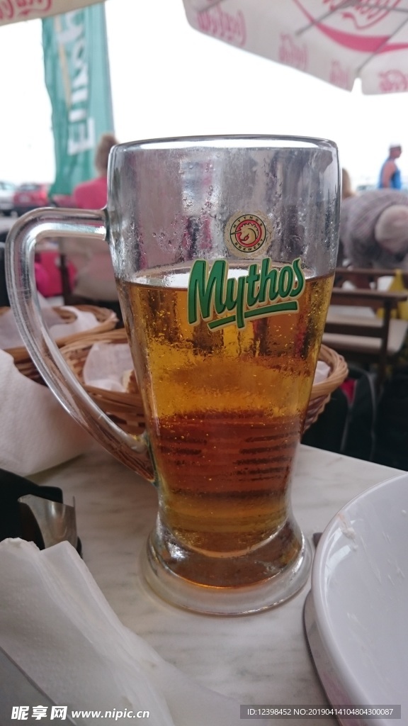 啤酒