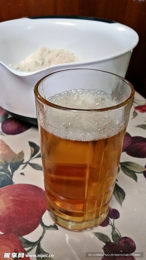 啤酒