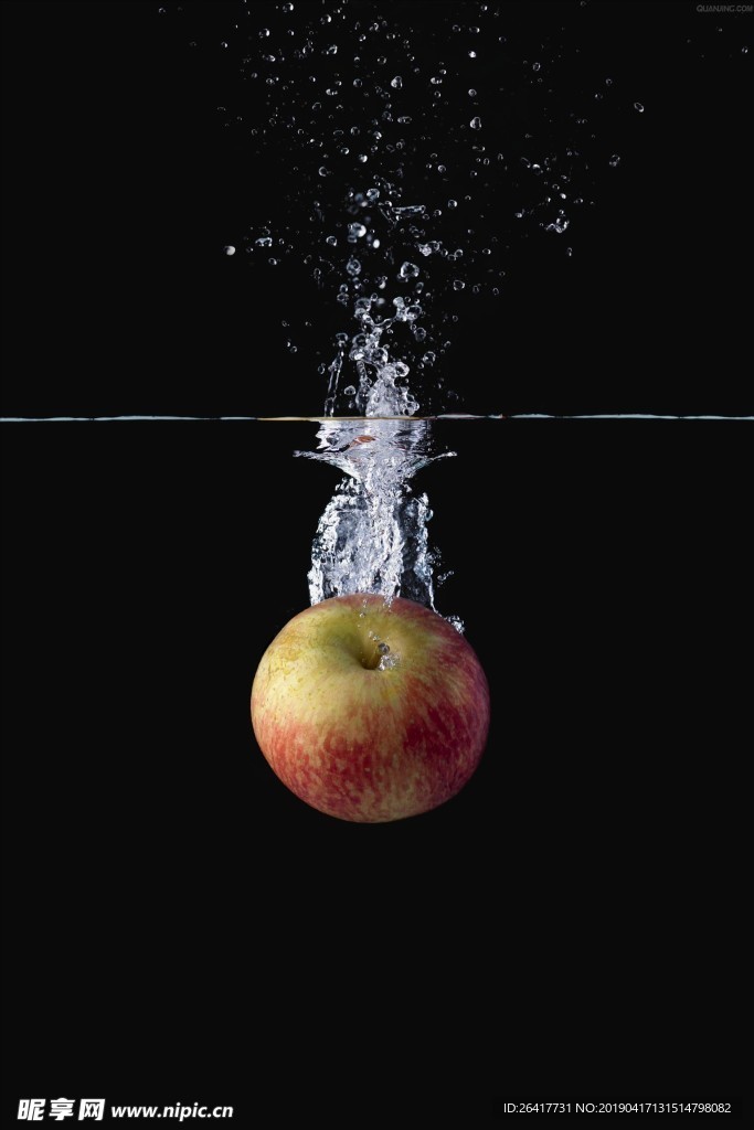 水珠 水面 水 水果 水果落水