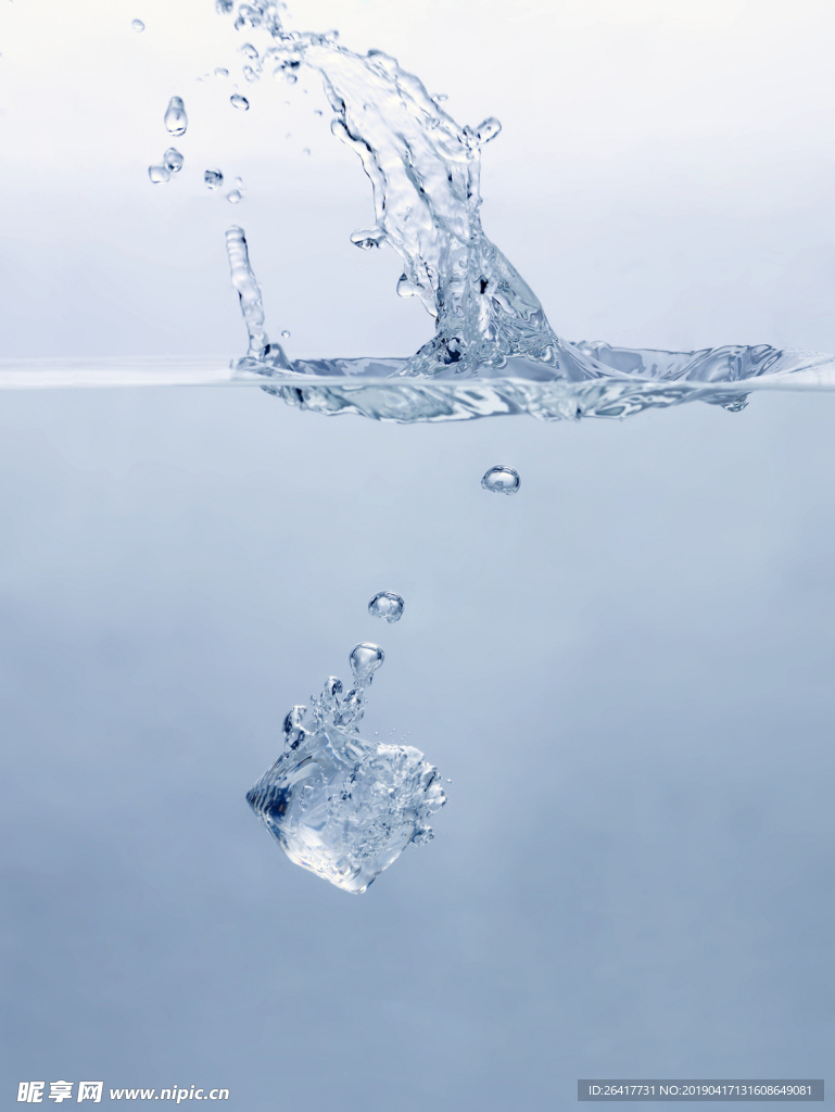水珠 水面 水 水素材 气泡