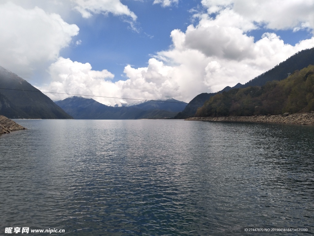 4A级措高湖景区