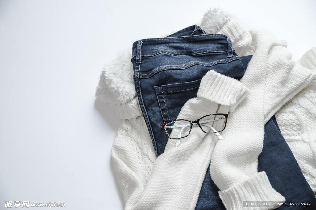 时尚衣服