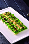 瑶柱山药蒸丝瓜