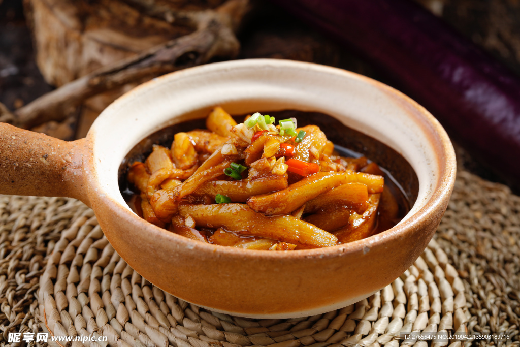 鱼香茄子煲