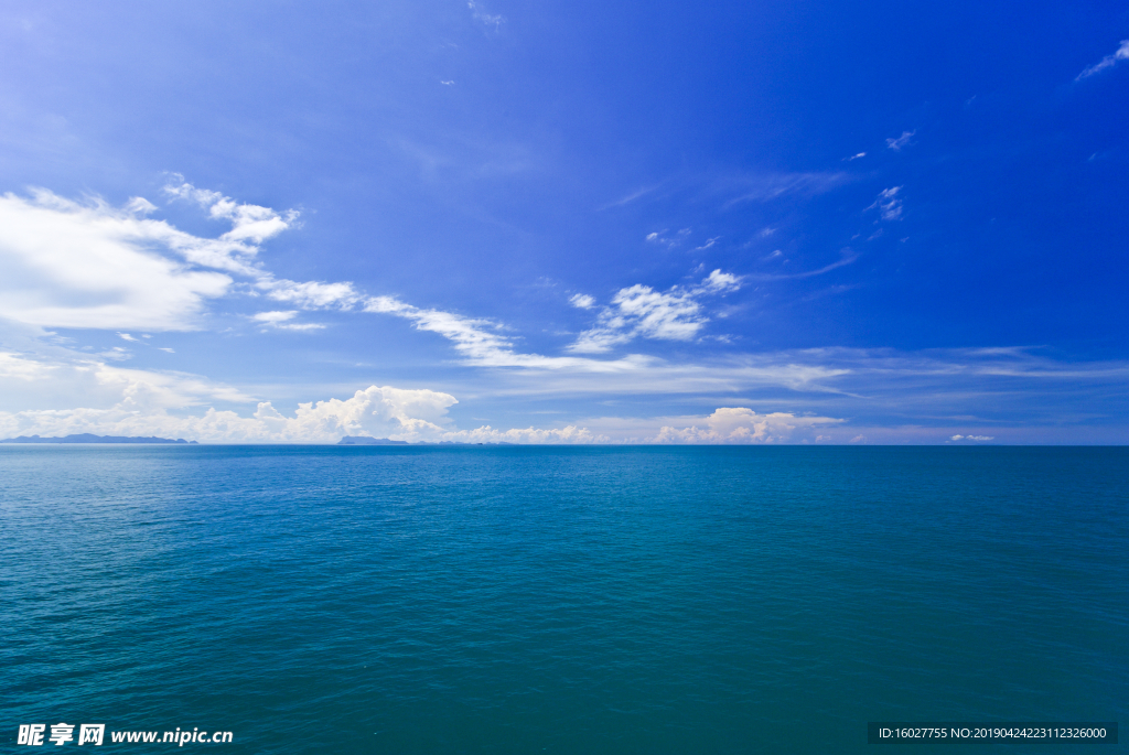 蓝色天空海洋