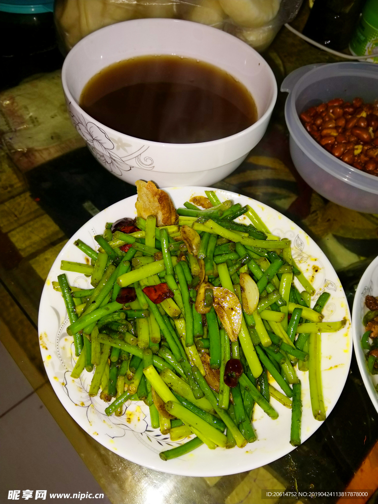 蒜薹美食
