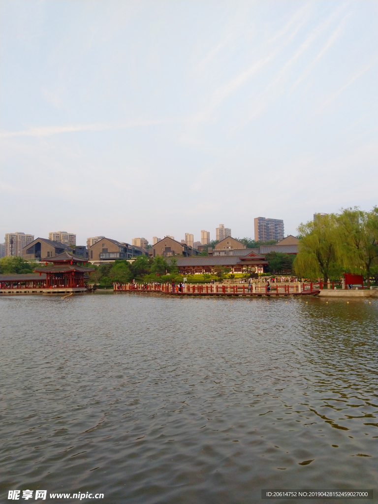 美丽的湖泊风景