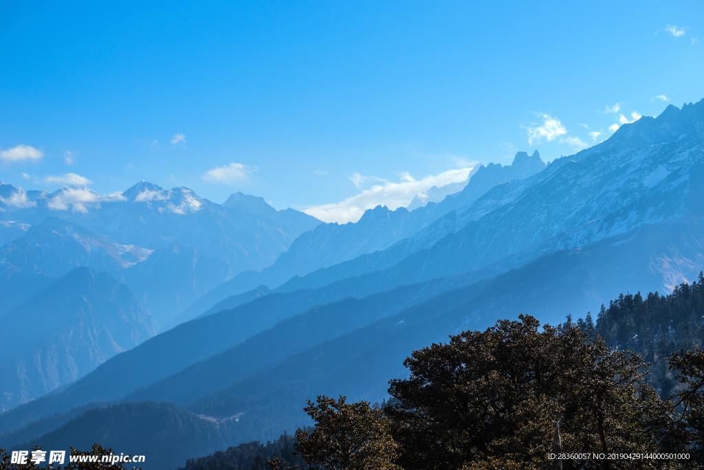 山峦