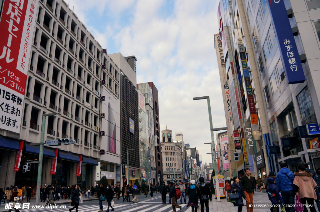 日本 大阪 街头