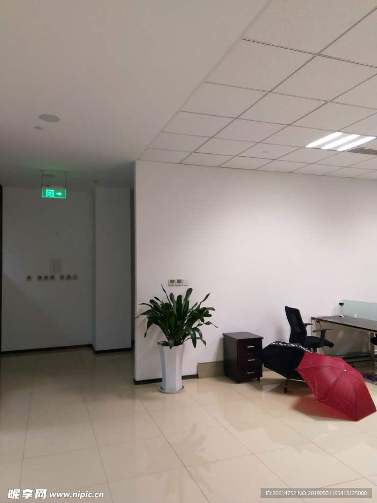 整洁的大厅