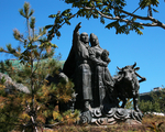 平泉 契丹  雕像 树