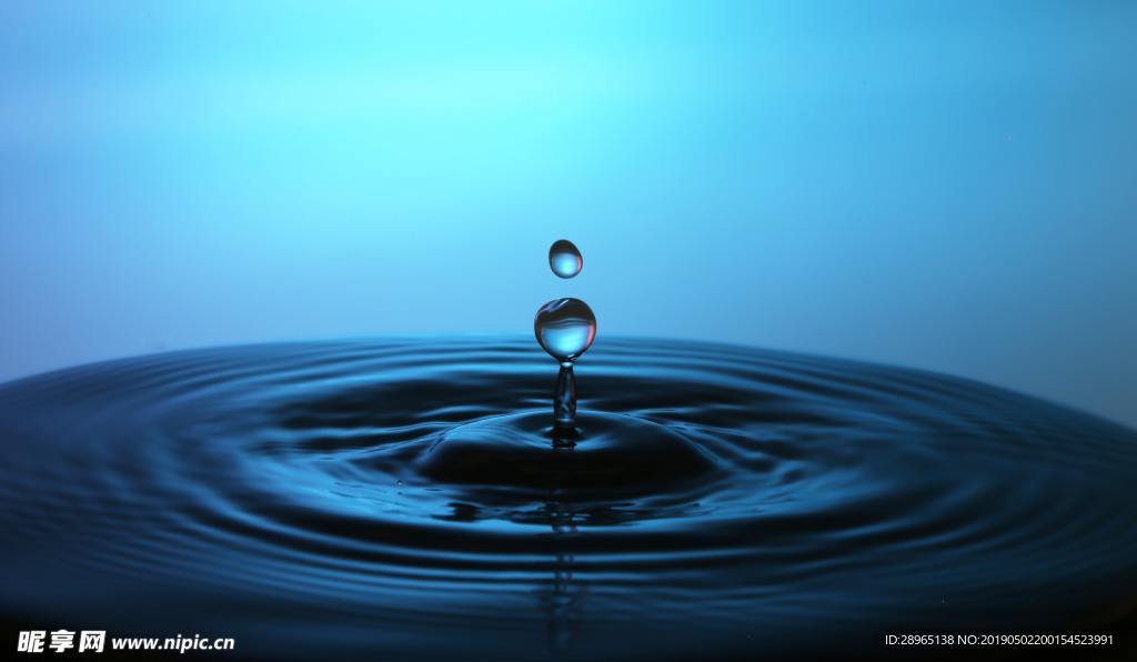 水