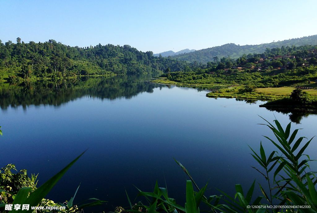 山水风景蓝天湖水自然风景