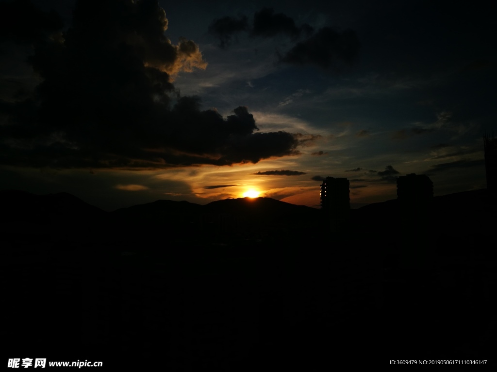 落日余晖太阳下山夕阳景观