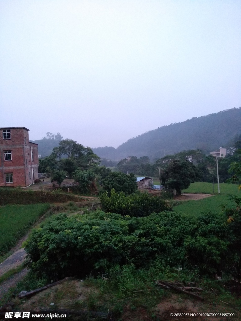 山村