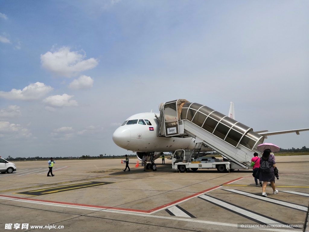 JC航空 柬埔寨机场  天空