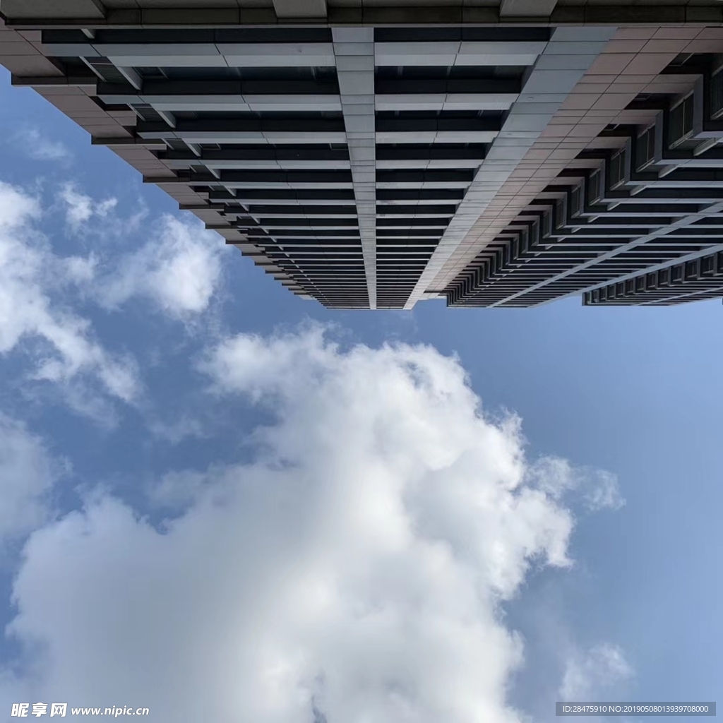 天空