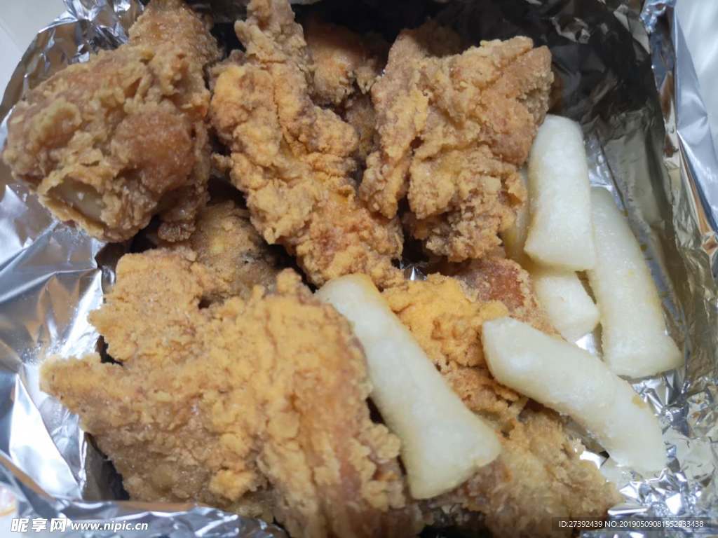 炸鸡和年糕