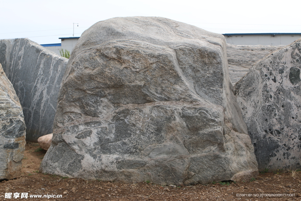 石头 石山 巨石 雕塑 天然石