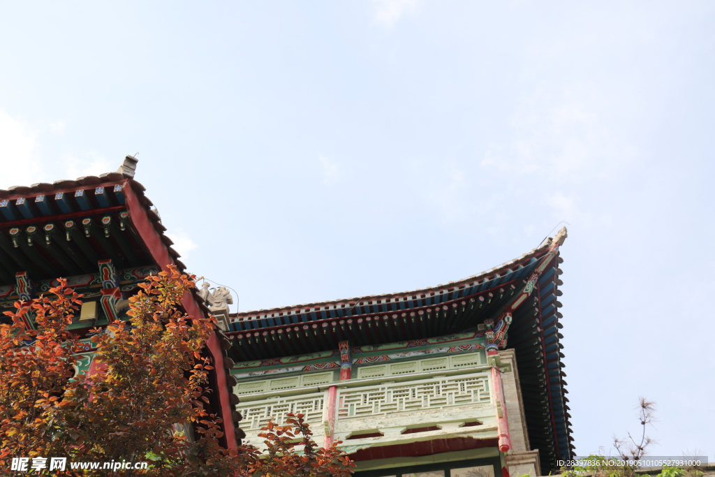 屋檐