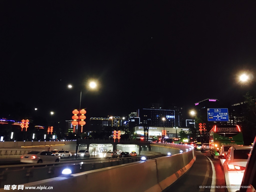 夜晚城市风景