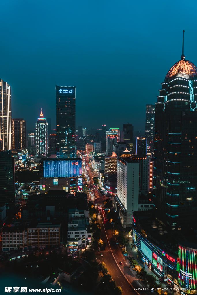 城市