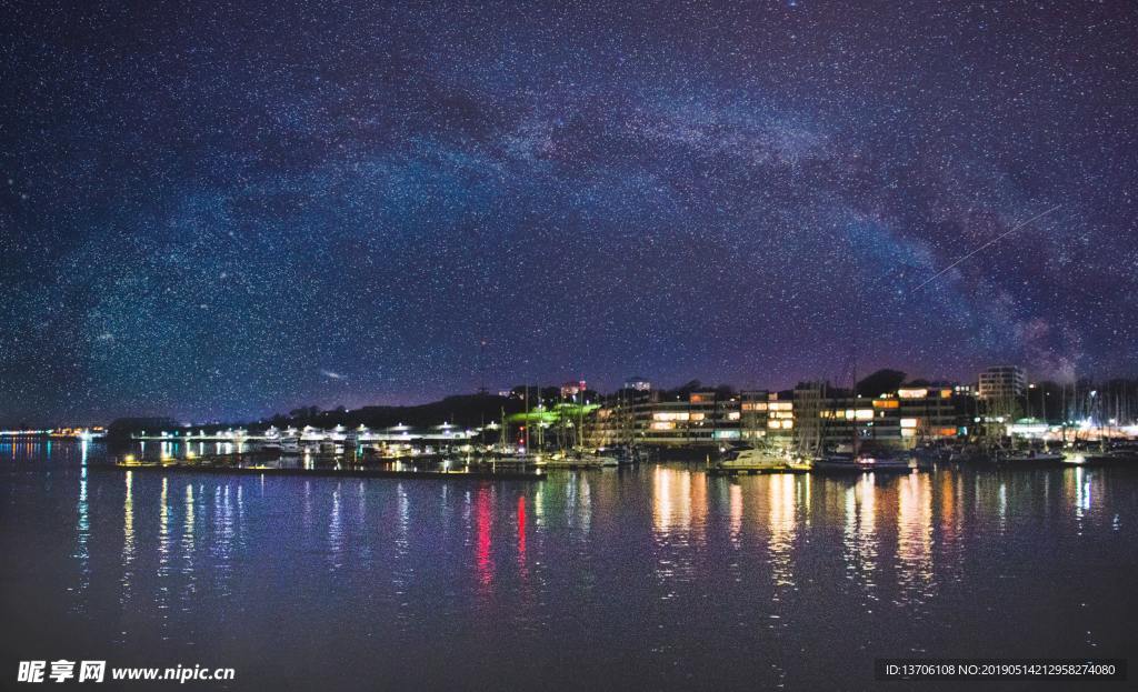 渔港星空