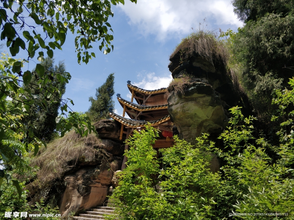 龙虎门  南充云台山