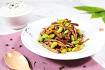 毛豆干子肉丝