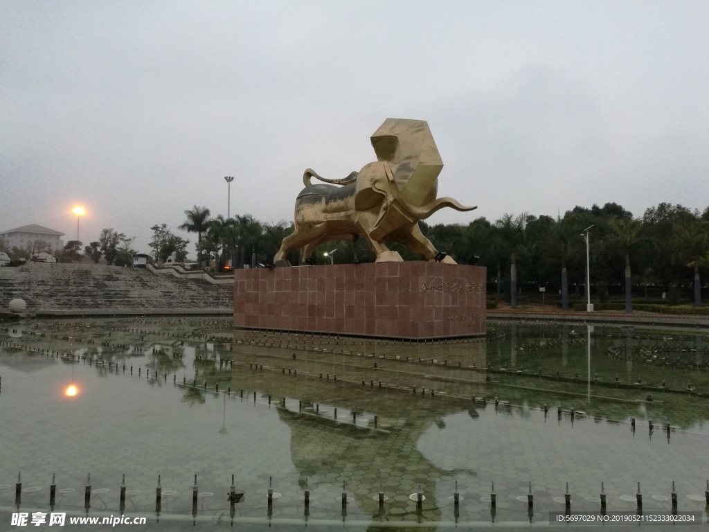 州政府铜牛