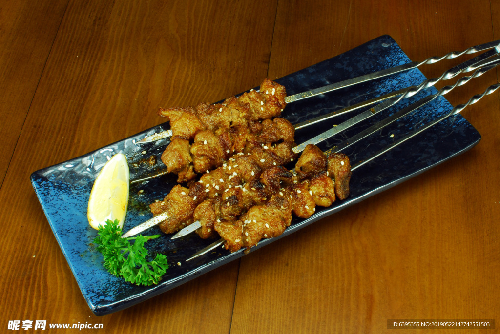 烤羊肉串