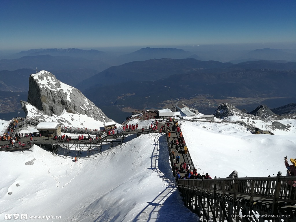 玉龙雪山