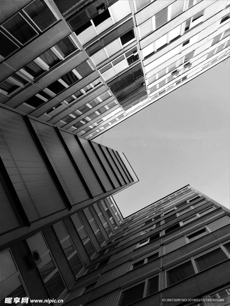 黑白建筑