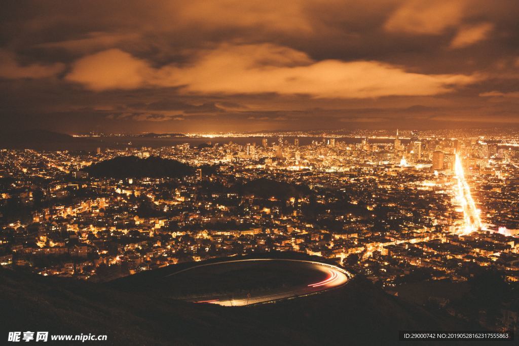 城市夜景  繁华  灯火