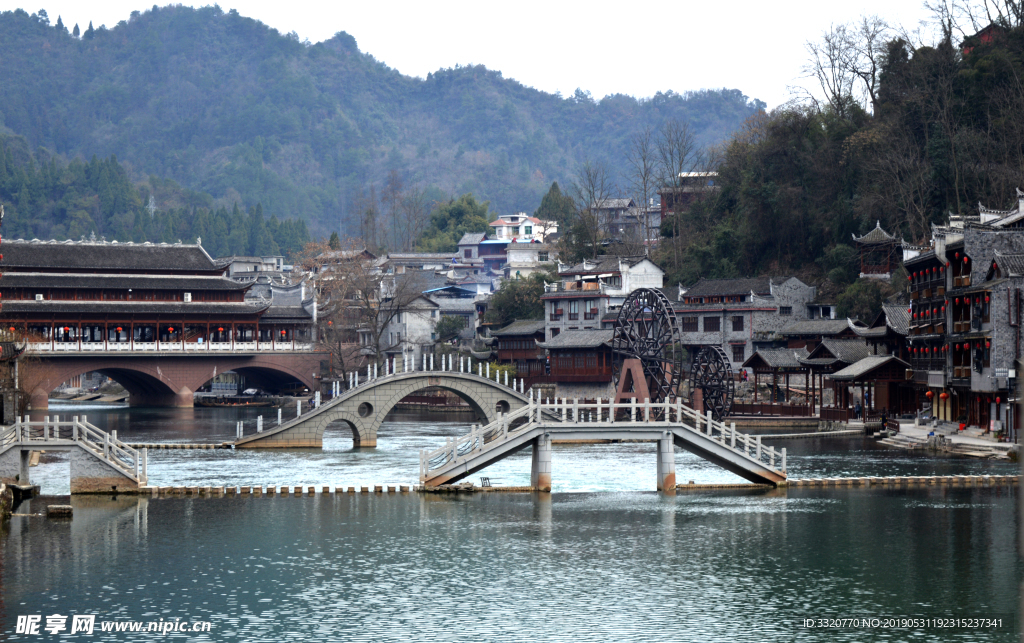 沱江美景 凤凰古城  桥 沱江