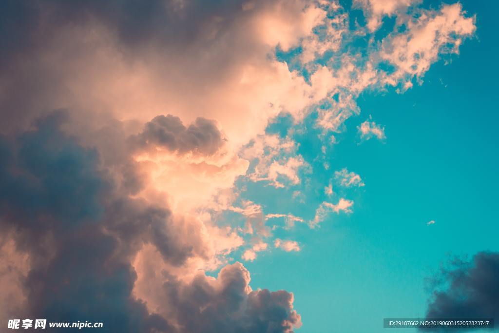 天空
