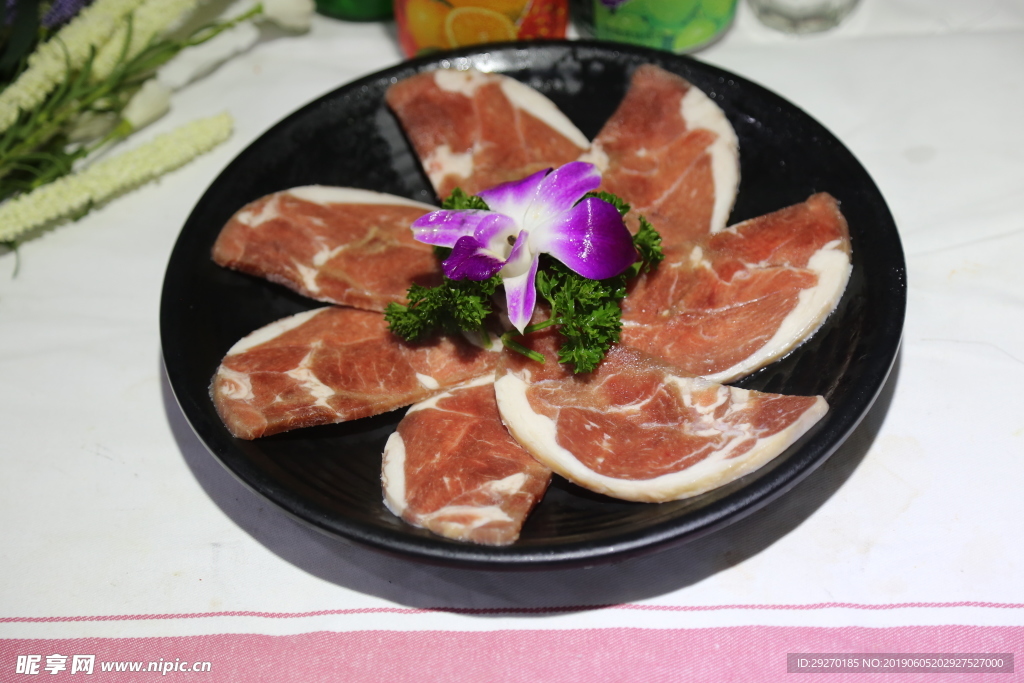 烤椒盐羊腿肉