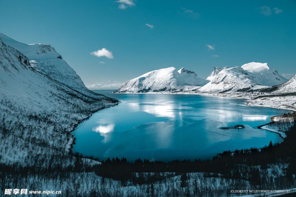 雪山