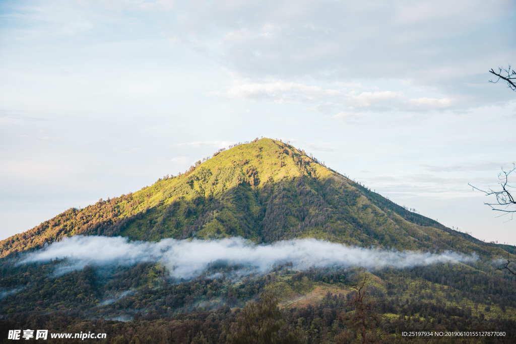 火山