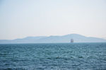 平静海面船只